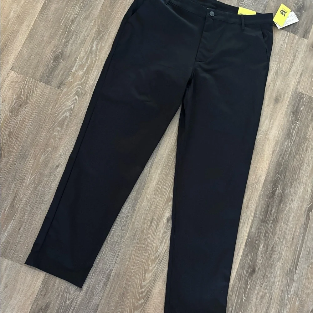 Men's All In Motion Black 360 Lifestyle Trouser Pants Sz-36x30 NWT Reg Fit